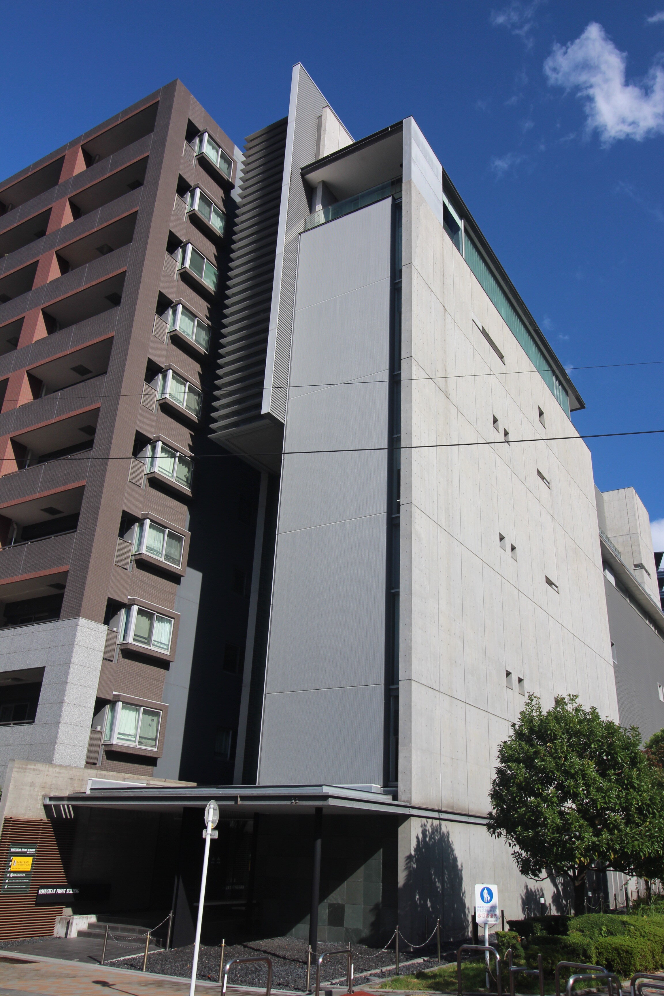 国技館フロントビル